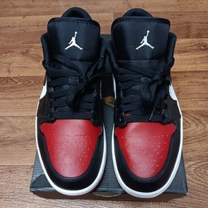 NIKE AIR JORDAN 1 Low Bred Toe Chicago Black Red 553558-161 Men's Size 10